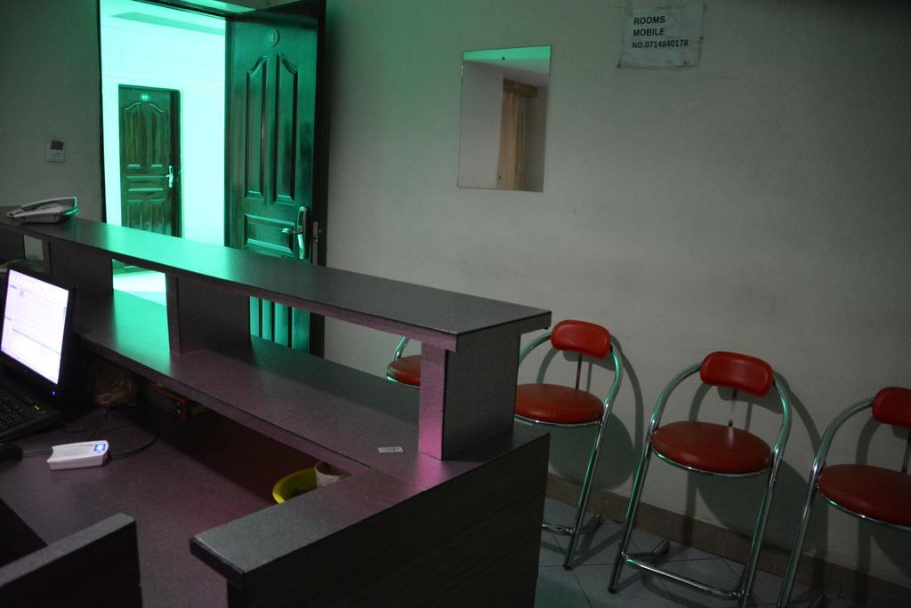 Starehe Link Hotel Nairobi Ngoại thất bức ảnh