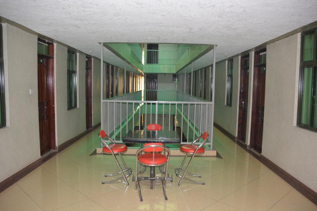 Starehe Link Hotel Nairobi Ngoại thất bức ảnh